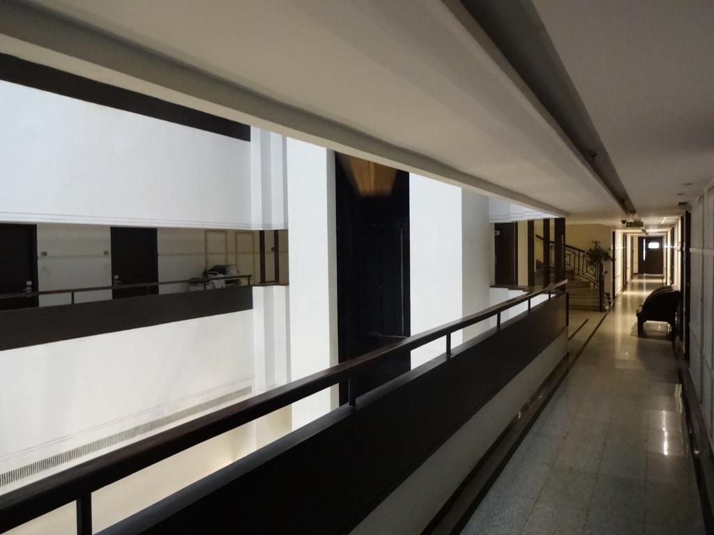 The Central Court Hyderabad Exterior photo